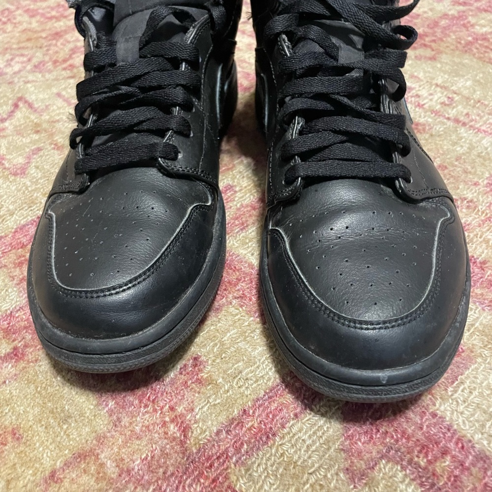 Mens All Black Air Jordans